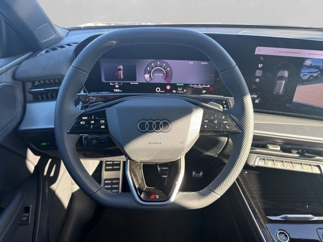 Audi Q3 SUV TFSI S tronic TechPlus*Pano* S line