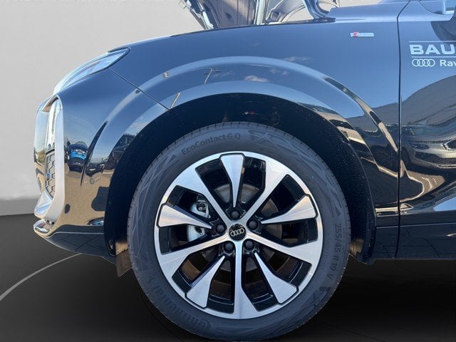 Audi Q3 SUV TFSI S tronic TechPlus*Pano* S line