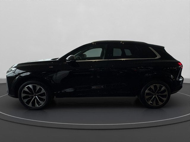 Audi Q3 TFSI S tronic Tech+MMI Plus*Pano*S line
