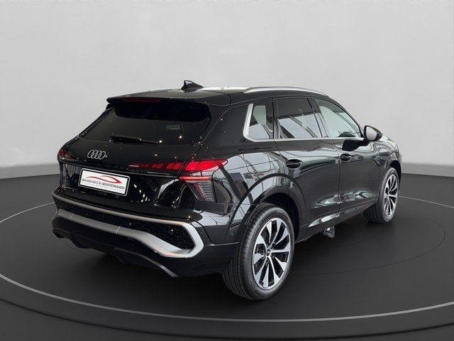 Audi Q3 TFSI S tronic Tech+MMI Plus*Pano*S line