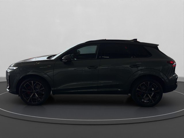 Audi Q3 TFSI quattro TechPlus**Digital Matrix*Pano