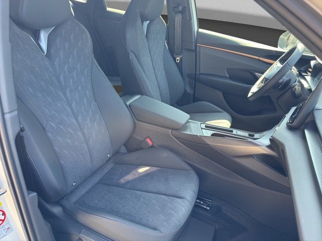 Cupra Terramar 1.5 eTSI 7-Gang-DSG SpurH el.Heck SHZ