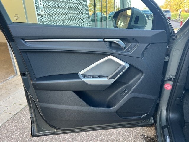 Audi Q3 advanced 40 TFSI quattro