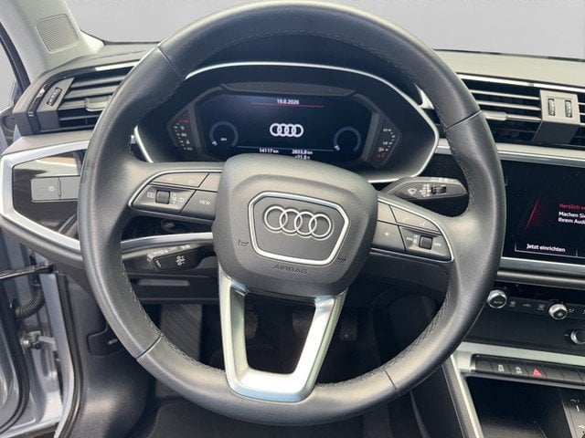 Audi Q3 35 TFSI advanced *GRA*SZH*SOUND*VIRTUAL* Akustikglas LM PDC Navi