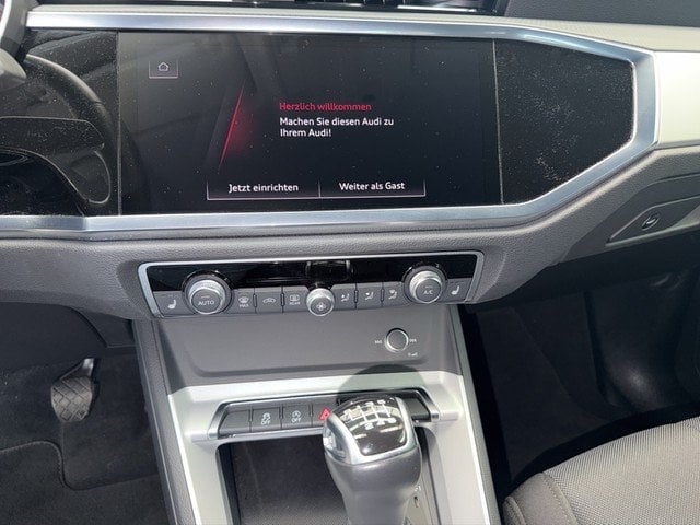 Audi Q3 35 TFSI advanced *GRA*SZH*SOUND*VIRTUAL* Akustikglas LM PDC Navi