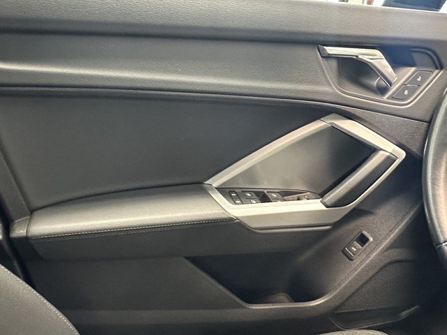 Audi Q3 35 TFSI advanced *NAVI*OPTIK*VIRTUAL*SOUND* Akustikglas PDC DynLicht