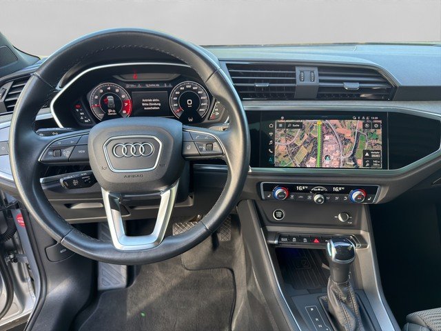 Audi Q3 35 TFSI advanced *PANO*LED*ACC*SOUND*RFK*SZH* AHK Virtual LED Navi