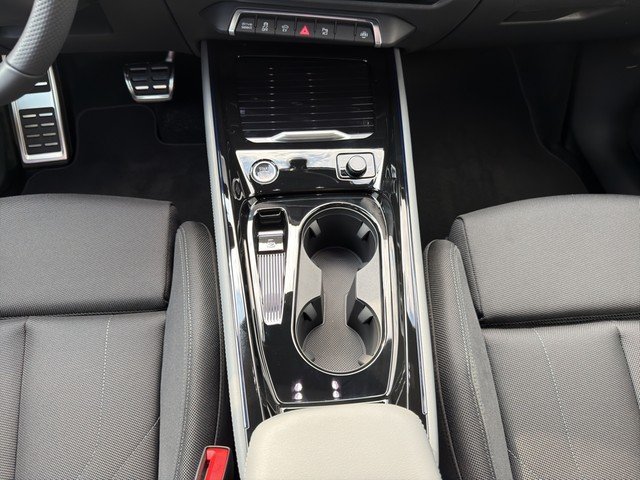 Audi Q3 SUV e-hybrid S tronic TechPro*LED+ S line