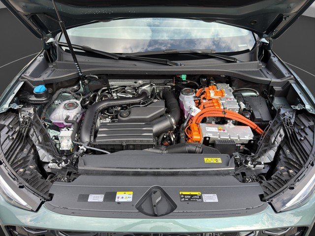 Audi Q3 SUV e-hybrid S tronic TechPro*LED+ S line