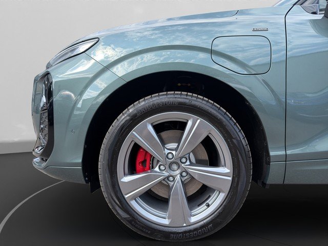 Audi Q3 SUV e-hybrid S tronic TechPro*LED+ S line