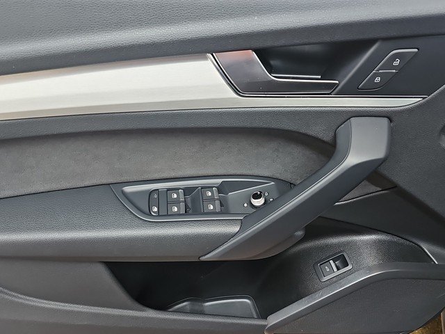 Audi SQ5 quatto tiptronic AHK*LED*PDC*PRIVACY*NAVI*SH PDC DynLicht Akustikglas el.Heck AUT