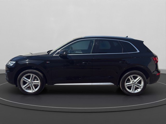 Audi Q5 45 TFSI quattro sport *AHK*NAVI*RFK*GRA*SZH* Sportp. PDC el.Heck