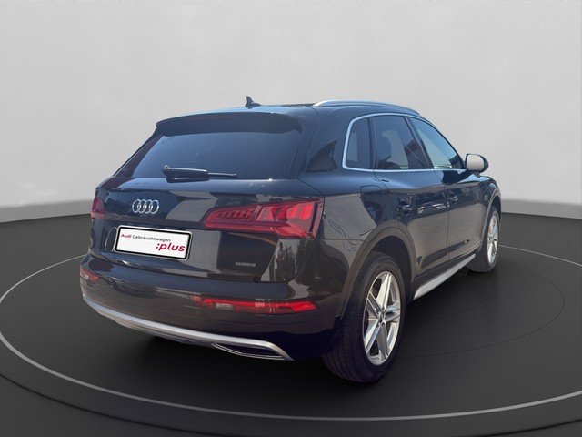 Audi Q5 45 TFSI quattro sport *AHK*NAVI*RFK*GRA*SZH* Sportp. PDC el.Heck