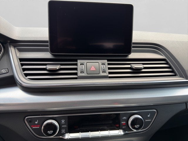 Audi Q5 40 TDI quattro sport *NAVI*LEDER*ACC*KAMERA* PDC ACC DynLicht