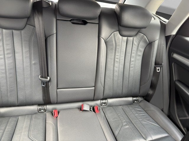 Audi Q5 40 TDI quattro sport *NAVI*LEDER*ACC*KAMERA* PDC ACC DynLicht