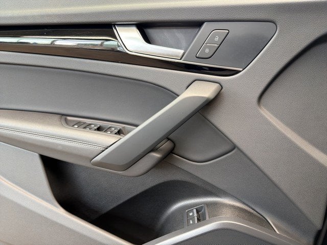 Audi Q5 50 TFSI e quattro *MATRIX*360°*AHK*ACC*NAVI* PDC DynLicht