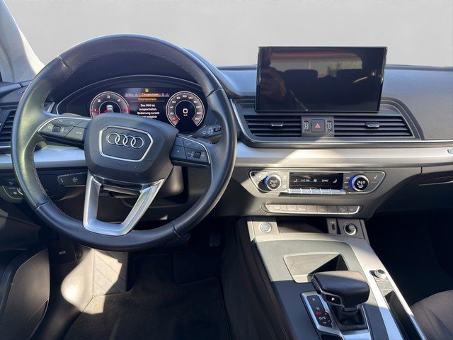 Audi Q5 40 TDI quattro advanced *AHK*PANO*NAVI*SHZ* PDC