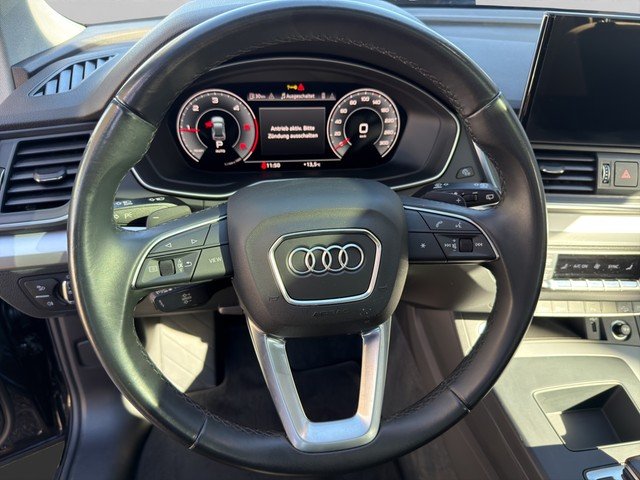 Audi Q5 40 TDI quattro advanced *AHK*PANO*NAVI*SHZ* PDC