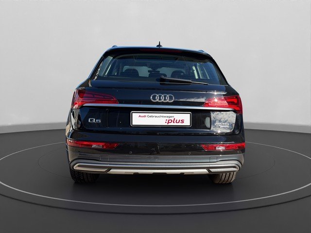 Audi Q5 40 TDI quattro advanced *AHK*PANO*NAVI*SHZ* PDC