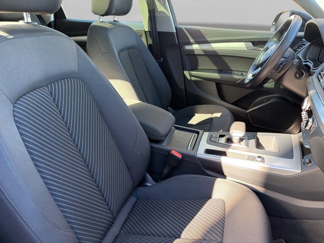 Audi Q5 40 TDI quattro advanced *AHK*PANO*NAVI*SHZ* PDC