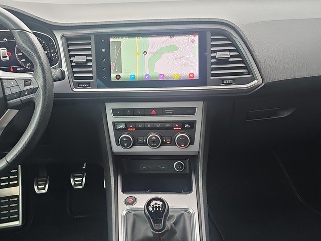 Seat Ateca 2.0 TDI FR NAVI*ACC*SZH*LED*VIRTUAL*KESSY Navi DynLicht SpurH