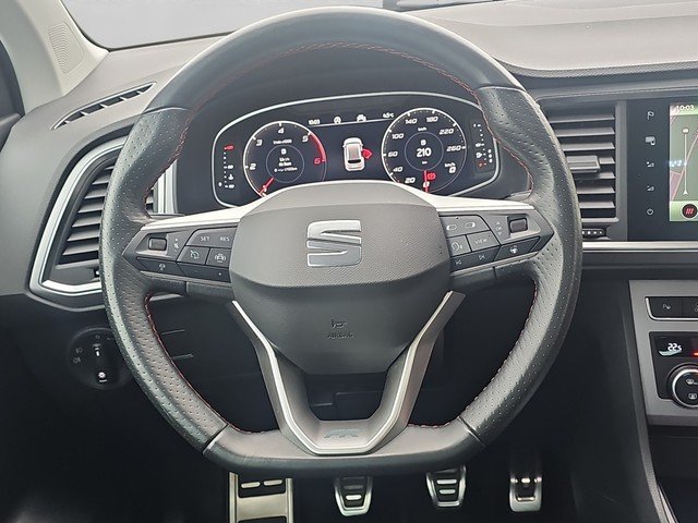 Seat Ateca 2.0 TDI FR NAVI*ACC*SZH*LED*VIRTUAL*KESSY Navi DynLicht SpurH
