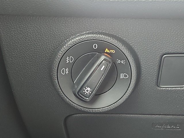 Seat Ateca 2.0 TDI FR NAVI*ACC*SZH*LED*VIRTUAL*KESSY Navi DynLicht SpurH