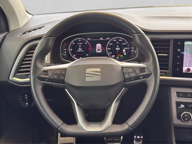 Seat Ateca 2.0 TDI DSG FR *ACC*NAVI*AHK*LED*STHZ*SZH* DynLicht SpurH SpurW