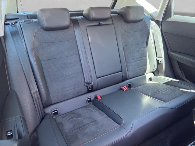 Seat Ateca 2.0 TDI DSG FR *LED*STHZ* Navi DynLicht SpurH