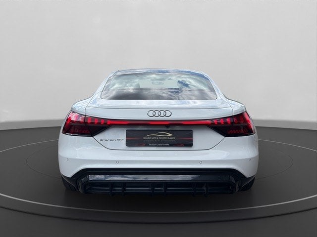 Audi e-tron GT quattro *LUFT*NAVI*PANO*LED*360°*DWA* PDC ACC DynLicht SpurH