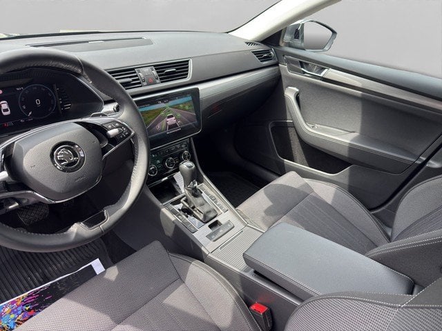 Skoda Superb Lim. 2.0 TSI DSG Style *LED*NAVI*ACC*AHK* AHK Navi PDC ACC