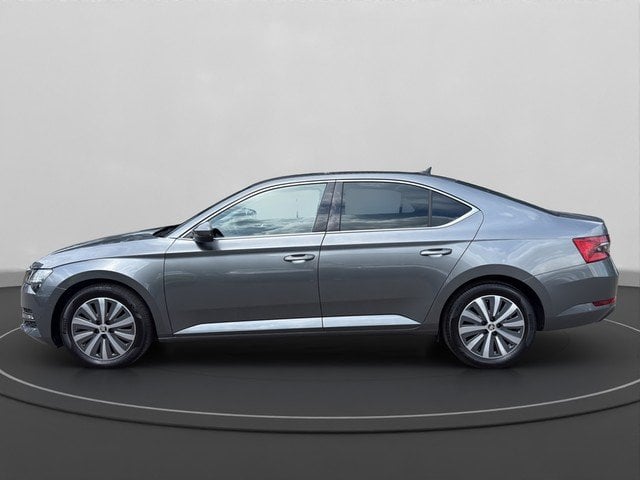 Skoda Superb Lim. 2.0 TSI DSG Style *LED*NAVI*ACC*AHK* AHK Navi PDC ACC