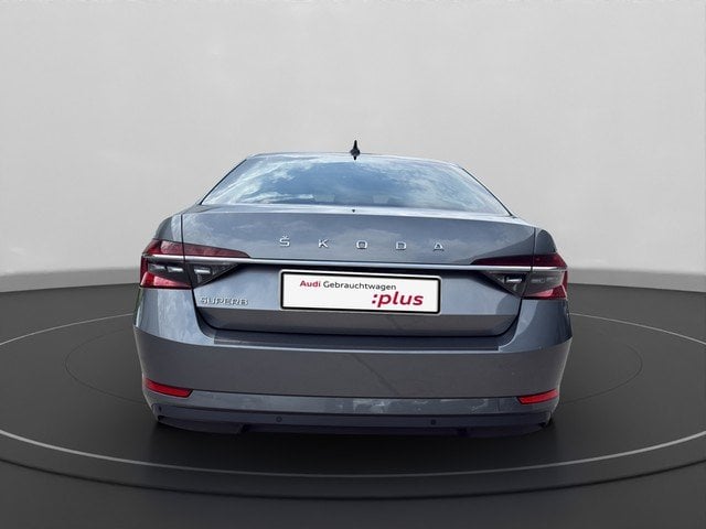 Skoda Superb Lim. 2.0 TSI DSG Style *LED*NAVI*ACC*AHK* AHK Navi PDC ACC