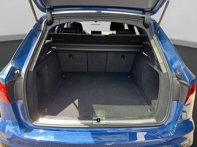 Audi A4 Avant 35 TFSI S Line
