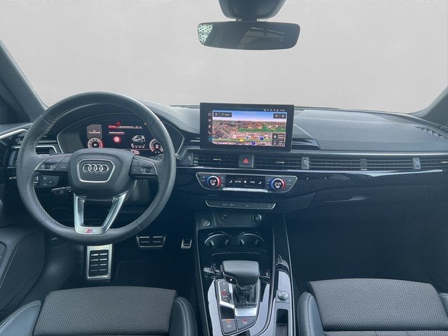 Audi A4 Avant 35 TFSI S Line