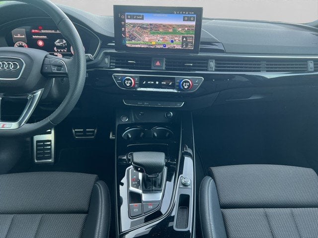 Audi A4 Avant 35 TFSI S Line