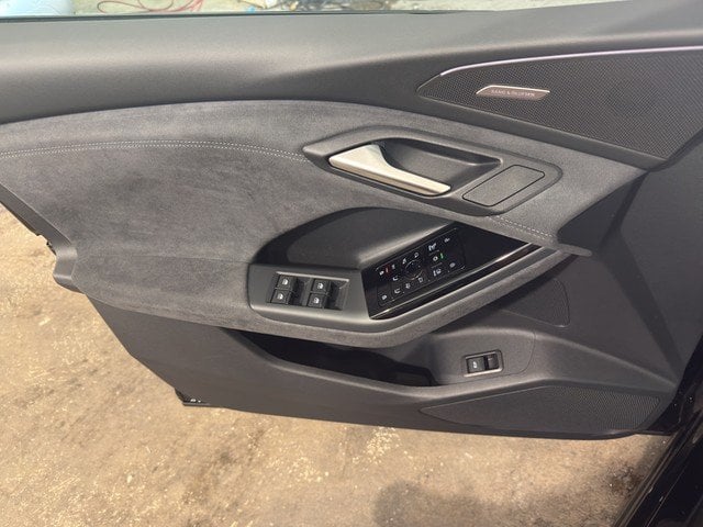 Audi Q6 e-tron quattro S line business*B&O*Luft