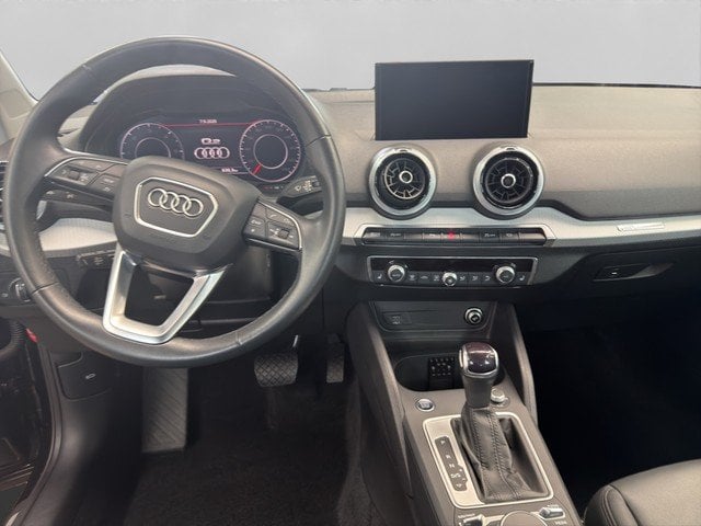Audi Q2 30 TDI advanced *LEDER*SH*NAVI*OPTIK*KAMERA* PDC ACC SpurH