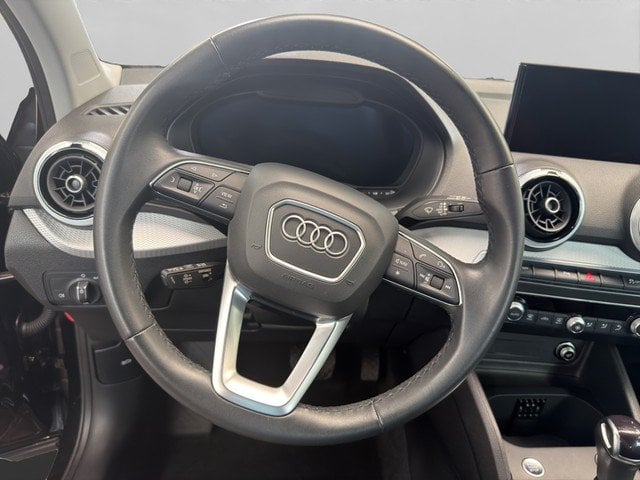 Audi Q2 30 TDI advanced *LEDER*SH*NAVI*OPTIK*KAMERA* PDC ACC SpurH