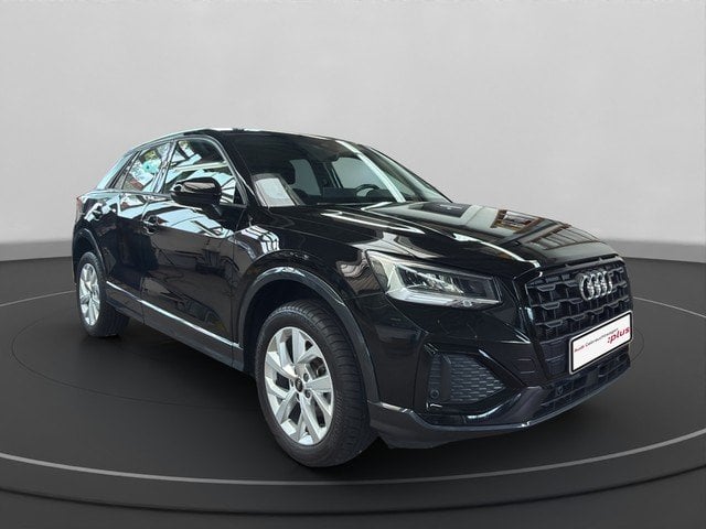 Audi Q2 30 TDI advanced *LEDER*SH*NAVI*OPTIK*KAMERA* PDC ACC SpurH