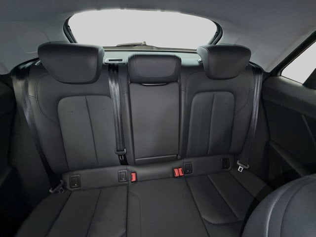 Audi Q2 30 TDI advanced *LEDER*SH*NAVI*OPTIK*KAMERA* PDC ACC SpurH