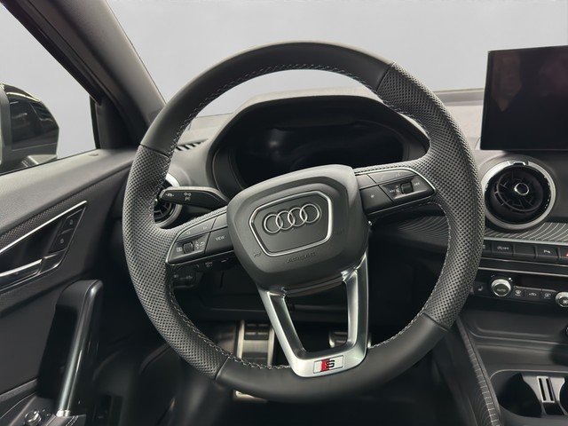 Audi Q2 S line 35 TFSI Matrix*Pano*Sonos*S line