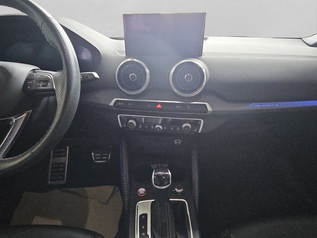 Audi SQ2 2.0 TFSI quattro *AHK*LEDER*SH*NAVI*MATRIX* AHK MATRIX Navi ACC