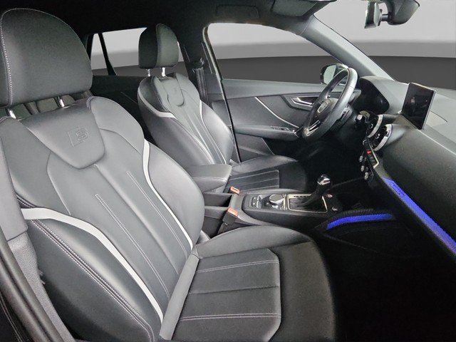 Audi SQ2 2.0 TFSI quattro *AHK*LEDER*SH*NAVI*MATRIX* AHK MATRIX Navi ACC