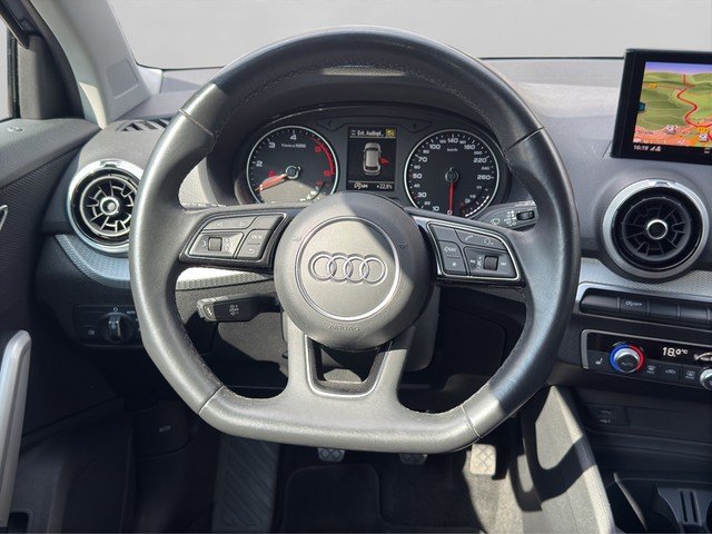 Audi Q2 30 TDI advanced *LED*NAVI*SZH*KESSY*SIDE* SpurH el.Heck