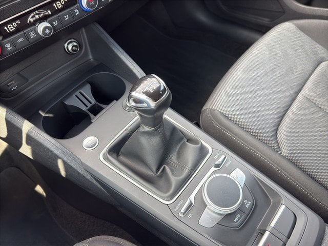 Audi Q2 30 TDI advanced *LED*NAVI*SZH*KESSY*SIDE* SpurH el.Heck