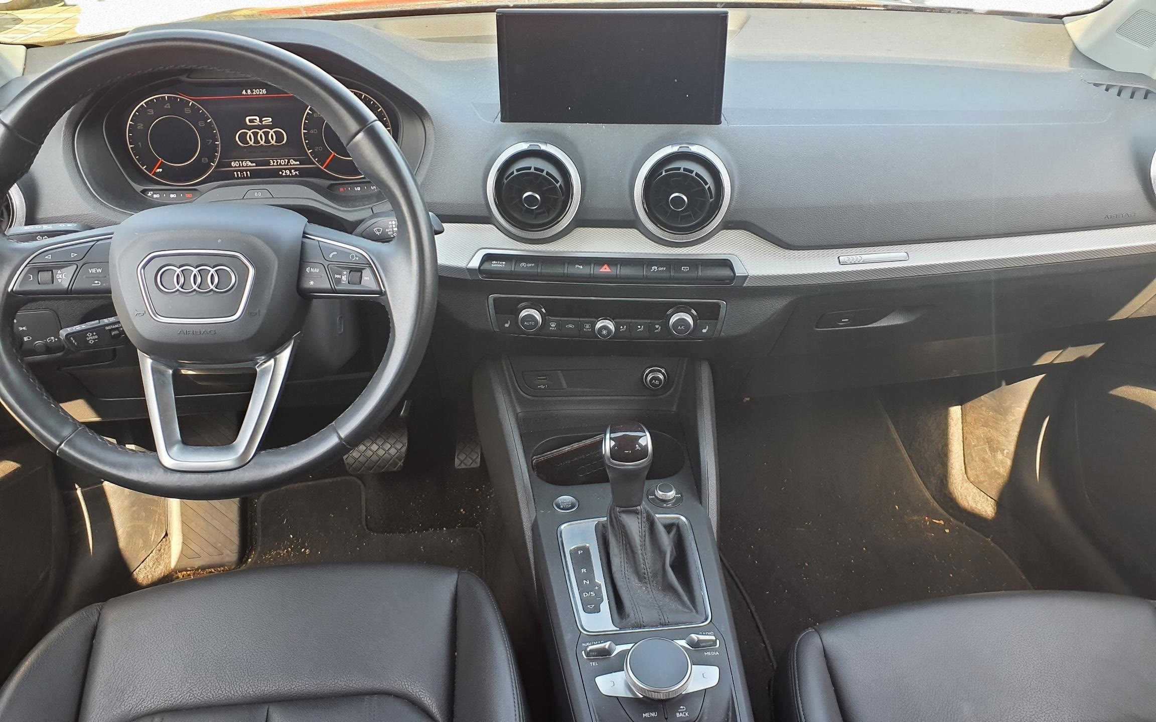 Audi Q2 35 TFSI advanced *LED*ACC*NAVI*SZH*SOUND*RFK* PDC ACC SpurH