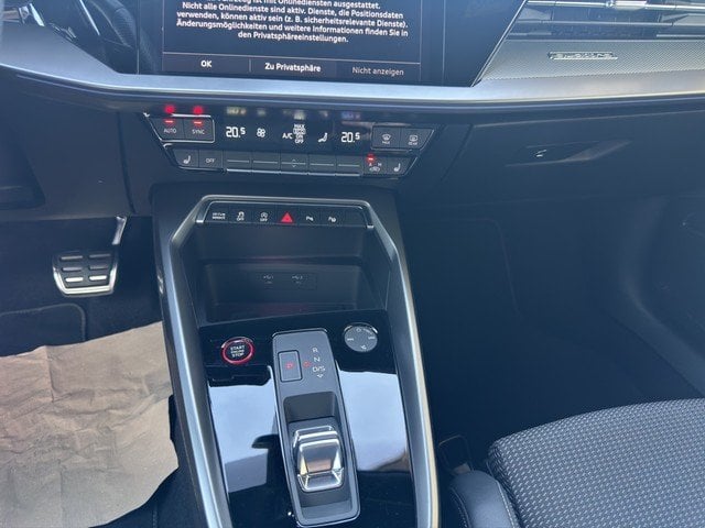 Audi S3 Lim. 2.0 TFSI quattro ACC*MMI*MATRIX* DynLicht Virtual SHZ