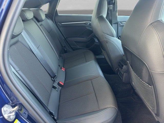 Audi S3 Lim. 2.0 TFSI quattro ACC*MMI*MATRIX* DynLicht Virtual SHZ