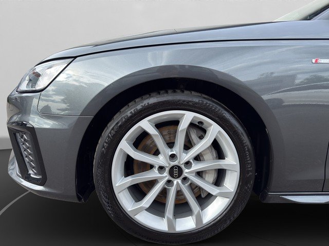 Audi A4 Avant 50 TDI quattro S line *MATRIX*PANO*RFK*